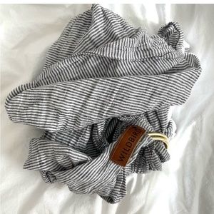 Wild bird ring sling with gold rings